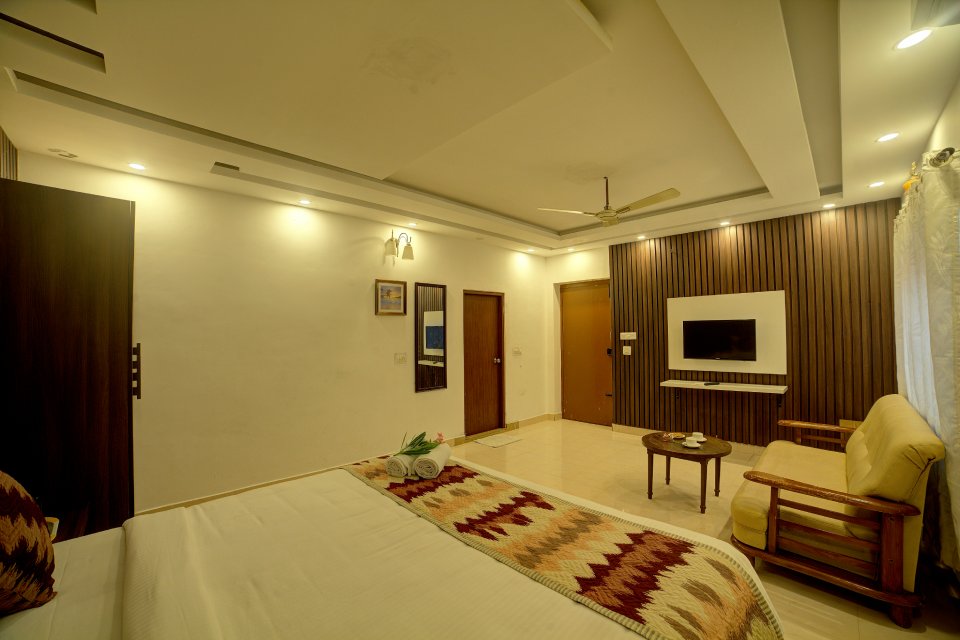 ecr-suite-room-4